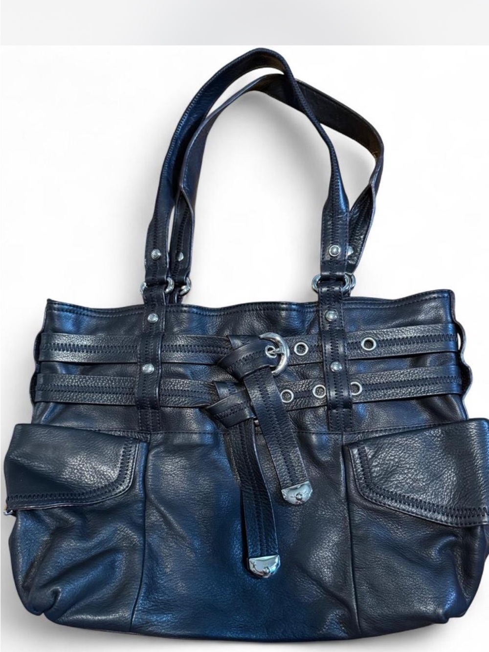 B. Makowsky Black Leather Double
Buckle Shoulder Bag Cheetah Lining
Silver